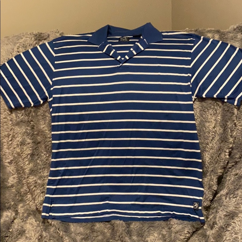 Men’s golf shirt